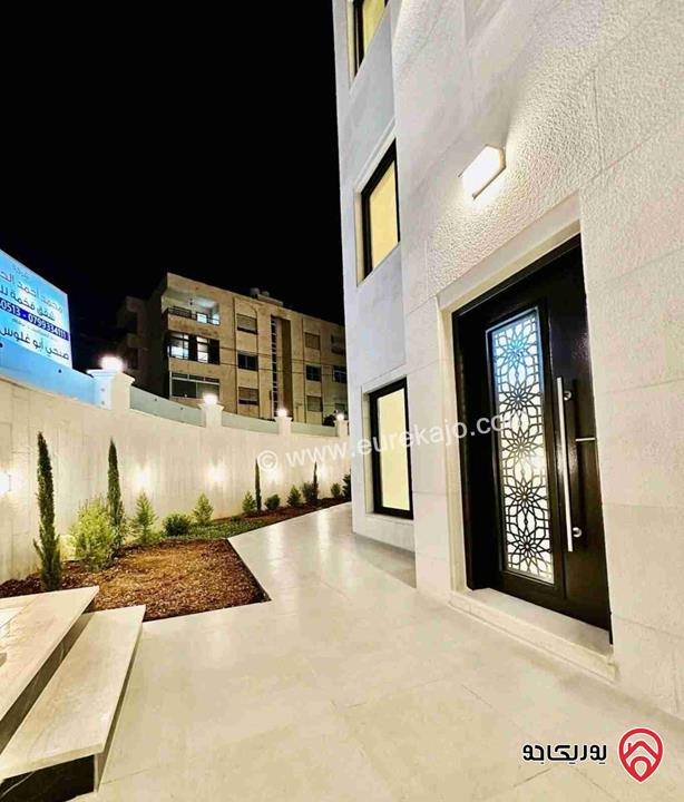 شقة شبه ارضية مساحة 170م داخلي و 150م خارجي للبيع في عمان - ضاحية النخيل 