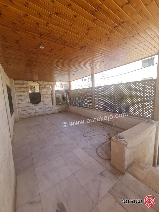 شقة أرضية مساحة 150م مدخل مستقل تراس أمامى مقرمد للبيع في عمان - ضاحية الرشيد