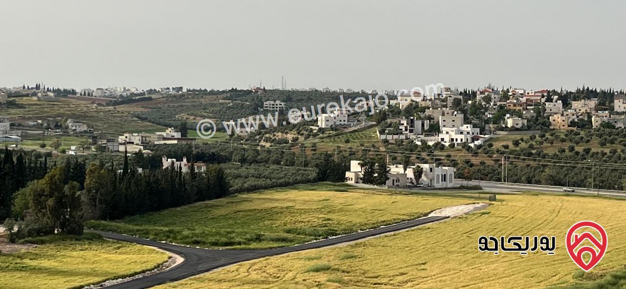 اراضي بمساحة 1800م (سكن ريفي ) للبيع من المالك مباشرة في عمان - ناعور