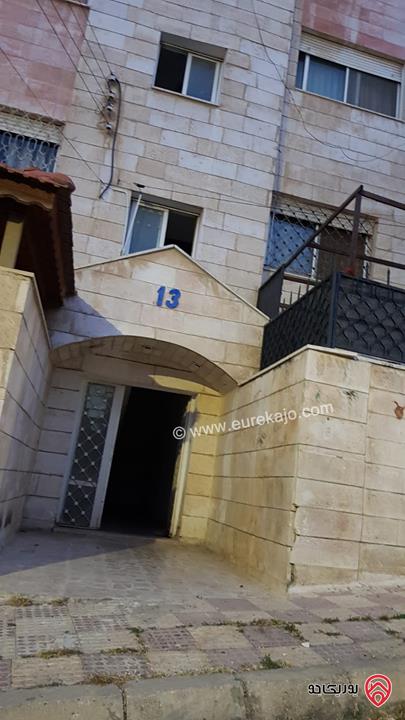 شقة مساحة 60م طابق ثاني للبيع في عمان - ابو نصير