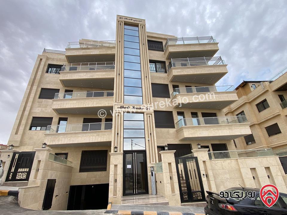 شقة سوبر ديلوكس طابق أول مساحة 183م للبيع في ناعور طريق السلام 