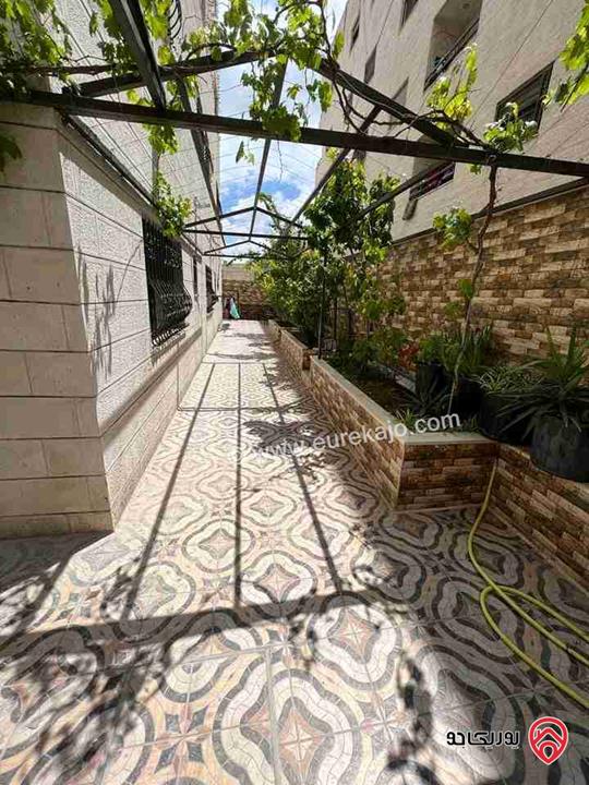 منزل مستقل مساحة 800م على أرض 380م للبيع في عمان - أم الحيران