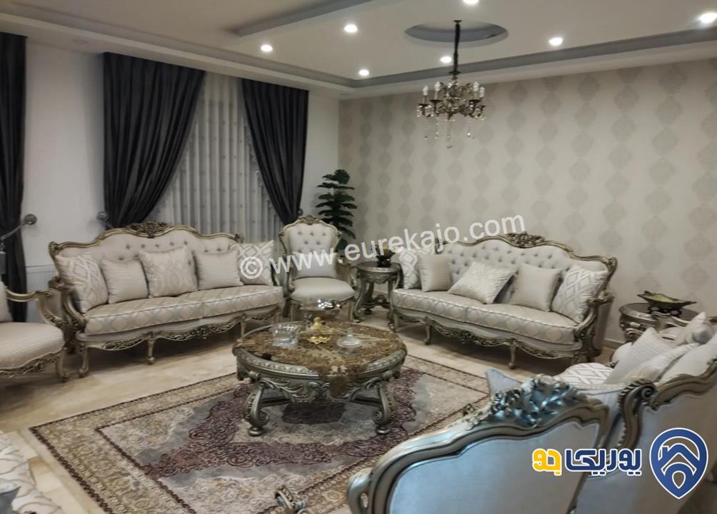 شقة طابقية سوبر ديلوكس مساحة 380م طابق شبه أرضي للبيع في ناعور 