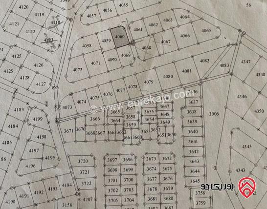 قطعة أرض على شارعين مساحة 627م للبيع في عمان - طبربور	