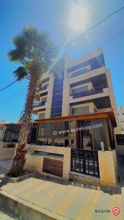 شقة سوبر ديلوكس جديدة لم تسكن مساحة 191م للبيع في عمان - ارقى مناطق الرابية