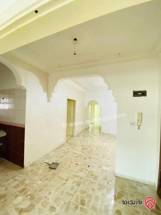 شقة طابق ثالث مساحة 141م للبيع في عمان - ضاحية الأمير حسن مقابل الأحوال المدنية