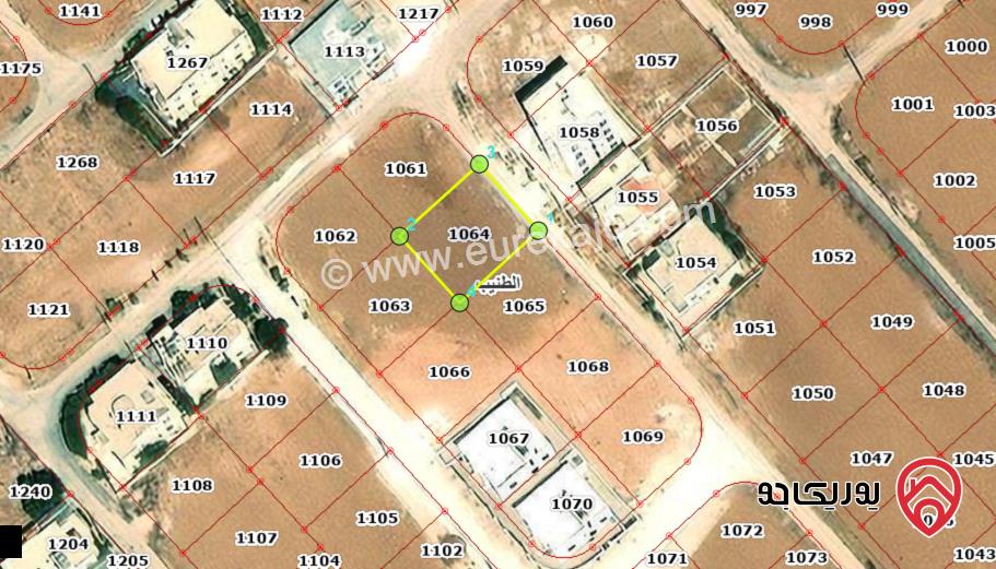 قطعة أرض مساحة 512م للبيع في الطنيب السكه الغربي مقابل جامعة الاسراء وقريبه من جامعة الشرق الاوسط 