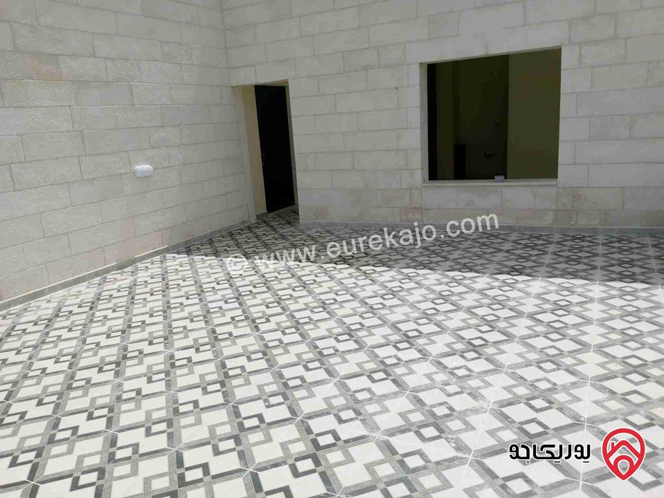 شقة مع رووف مساحة 290م بناء جديد معفاة للبيع في عمان - شفا بدران الكوم 