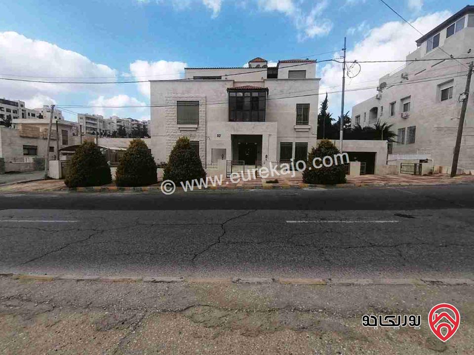 Super deluxe villa for rent in Amman - Abdoun near Deir Ghbar traffic light