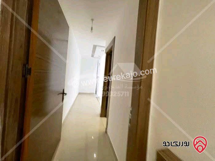 شقة فارغة مساحة 200م طابق اول للايجار جديدة لم تسكن في عمان - خلدا 