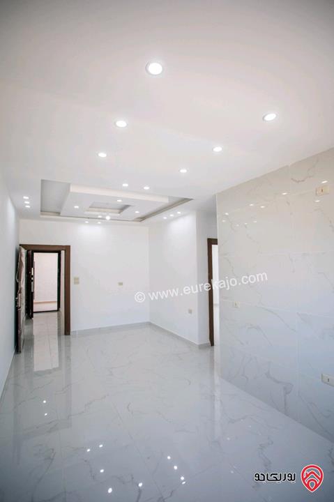 شقة مساحة 117م للبيع في عمان - ابو علندا بسعر 47 الف كاش او اقساط 