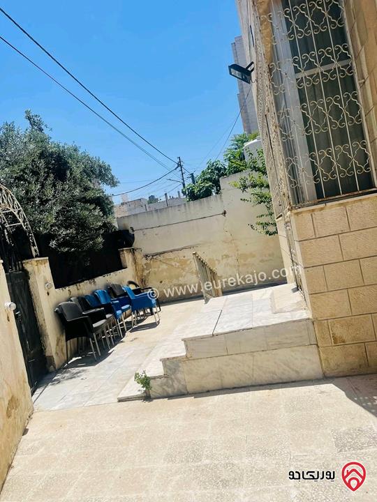 بناء سكني مساحة 740م على ارض 416م للبيع في عمان - ضاحية الحاج حسن 