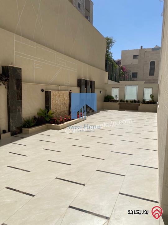 شقة أرضية فاخرة للبيع في عمان - أم أذينة قرب أبراج السادس 190م مع ترسات 130م لم تسكن