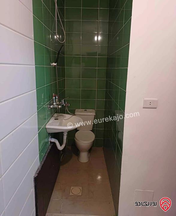 شقة أرضية مساحة 150م داخلي و 150م خارجي للبيع في عمان - حي الصحابة