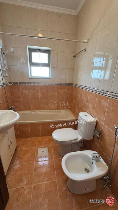 فيلا مميزة مساحة الارض 500م مساحة البناء 600م  للبيع في عمان - ضاحية النخيل