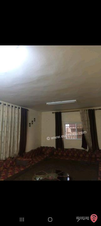 منزل مستقل مساحة 160م على أرض 306م للبيع في المفرق ايدون بني حسن طابقين