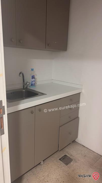 عيادة/مكتب مساحة 60م للايجار في عمان - الدوار الثالث