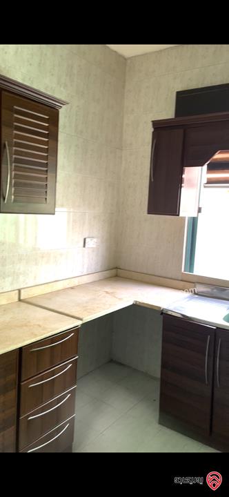 شقة فارغة مساحة 100م طابق ثالث للايجار في عمان - تلاع العلي الشمالي مقابل باب الجامعة الاردنية الرئيسي