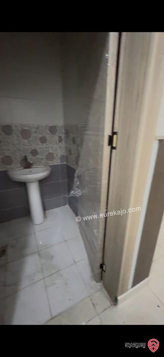 شقة طابق ارضي مساحة 120م للبيع في عمان - ابو علندا