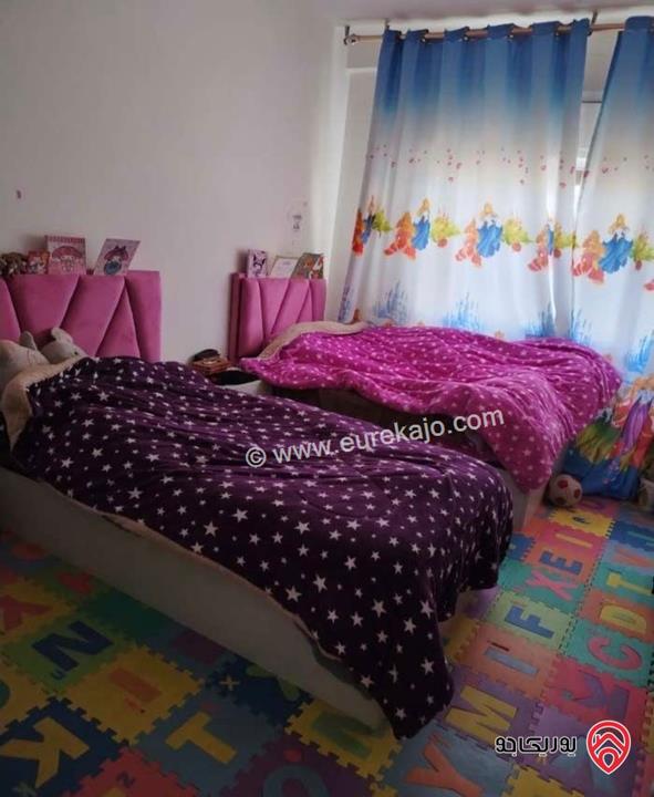 شقة طابق ثالث مساحة 177م² للبيع في عمان - أم أذينة