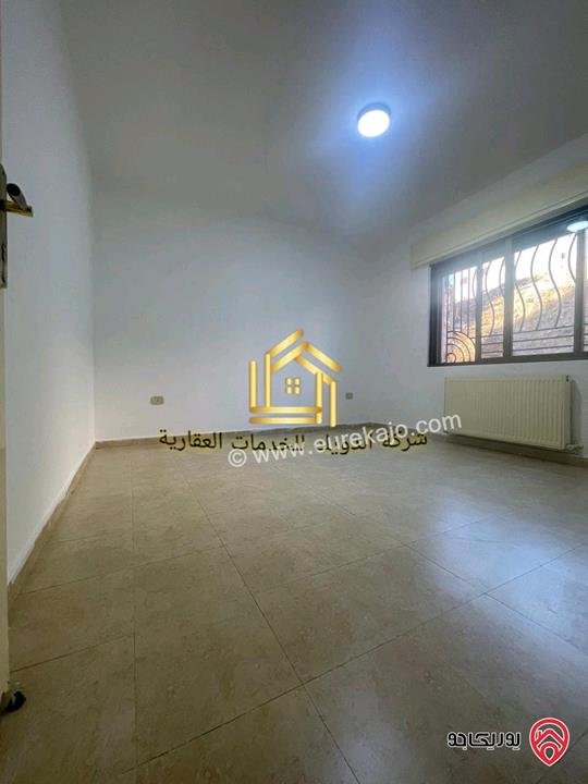 شقة فارغة طابق ارضي معلق مساحة 150م للإيجار في عمان - ضاحية الأمير راشد 