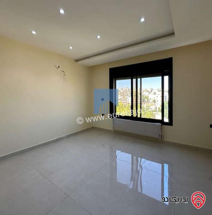 شقة فاخرة للبيع في عمان - تلاع العلي خلف طواحين الهوا طابق اول 180م تشطيب سوبر ديلوكس لم تسكن