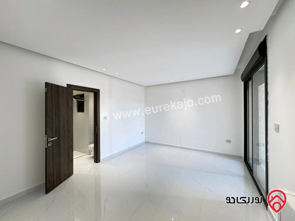 شقة سوبر ديلوكس اخير مع روف مساحة 190م للبيع في عمان - البنيات طريق المطار