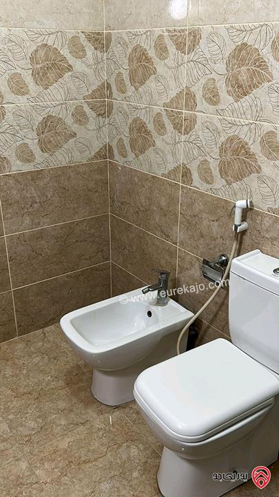 شقة طابق أول مساحة 196م للبيع في عمان - مرج الحمام 