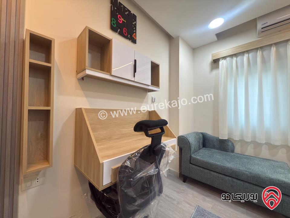 شقة استثمارية 126م فيها 4 استديوهات بحمام و مطبخ لكل استديو للبيع في عمان - الجبيهة جانب الجامعة الاردنية  
