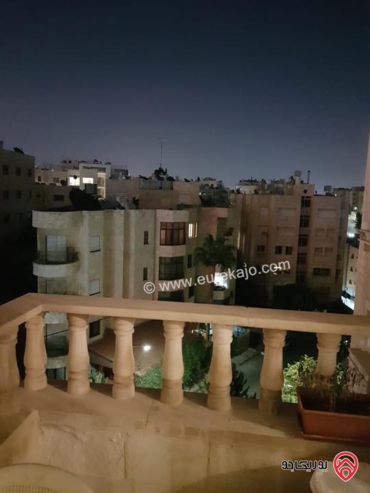 شقة مميزة طابق ثالث مساحة 213م للبيع في عمان - عبدون الدوار الخامس 