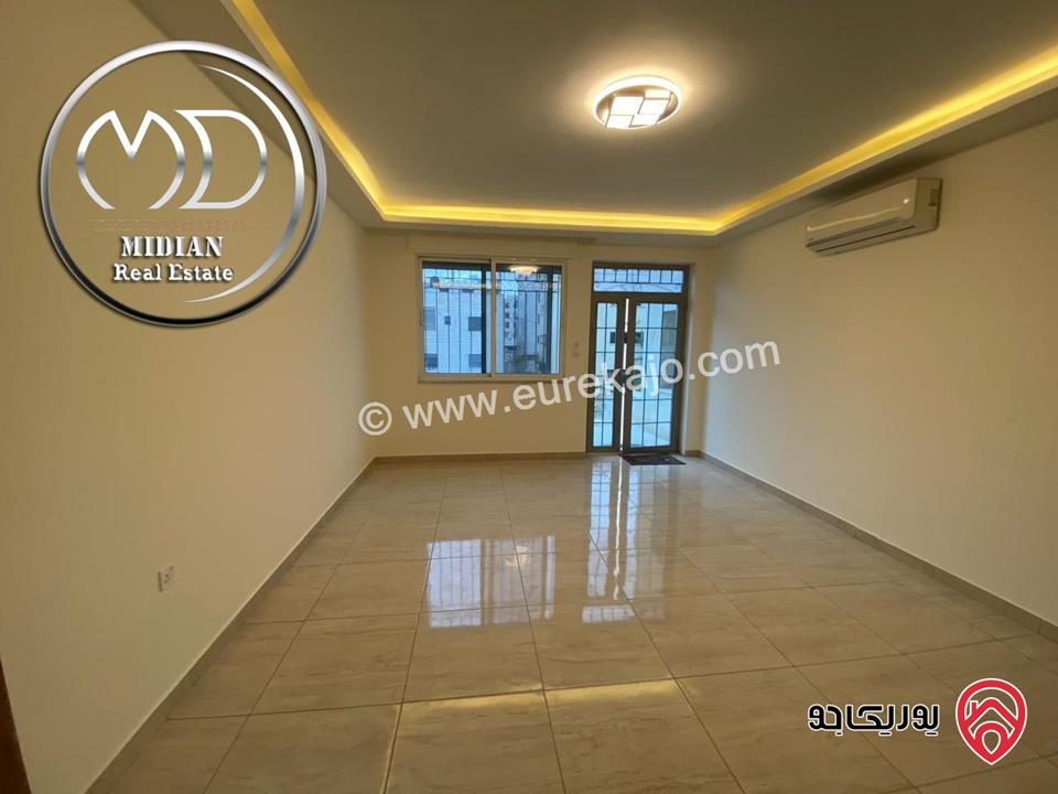 شقة أرضية فارغة للايجار في عمان - الرابية مساحة 150م مع ترس 20م تشطيبات سوبر ديلوكس تصلح للعرسان بسعر مميز جداً