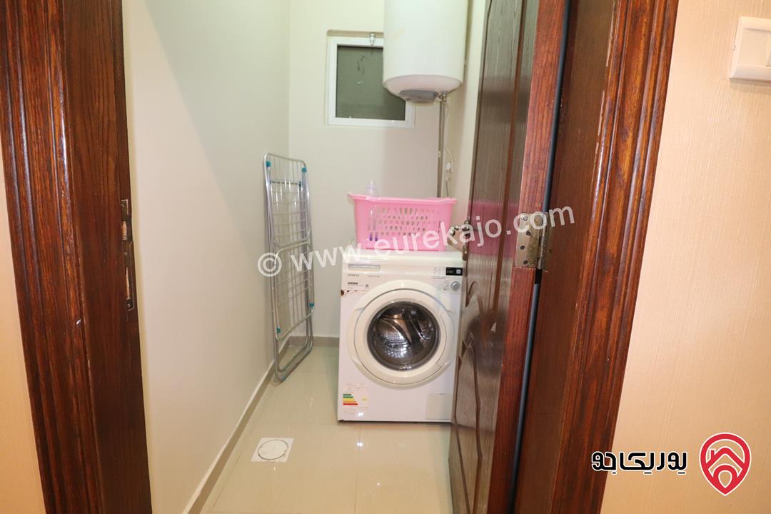 شقة سوبر ديلوكس أرضية مساحة 263م للبيع في عمان - الرابية