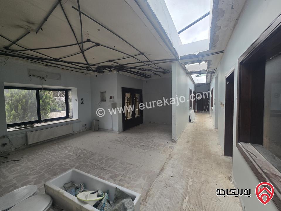 فيلا مساحة 500م على أرض 730م للبيع في عمان - ام اذينة 