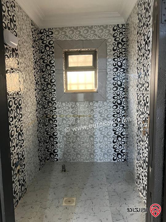 شقة أرضية مساحة 115م داخلي و 85م خارجي للببع في عمان - ضاحية الأمير حسن