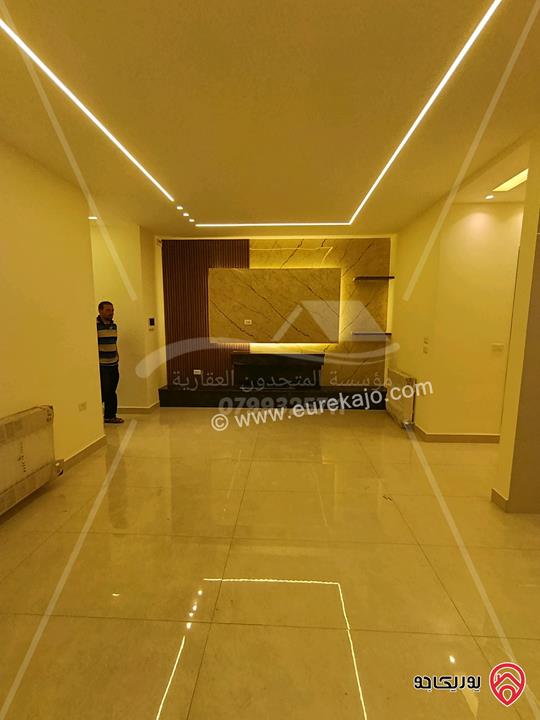 شقة فارغة طابق ثاني مساحة 175م للايجار جديدة لم تسكن في عمان - خلدا