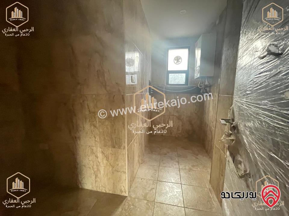 شقة طابق أرضي معلق مساحة 180م للايجار في عمان - أم السماق