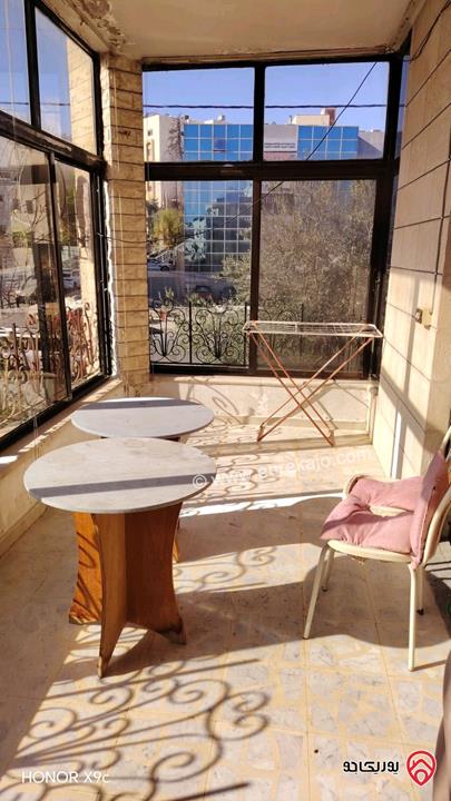 شقة مفروشة كبيرة مساحة 200م للايجار في عمان - ام اذينة