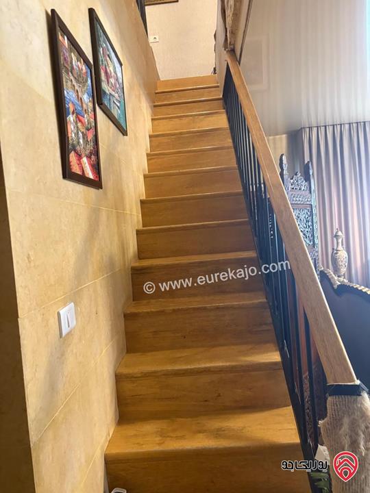 شقة طابق ثالث دوبلكس مساحة 200م للبيع في عمان - حي الصحابة – رجم عميش