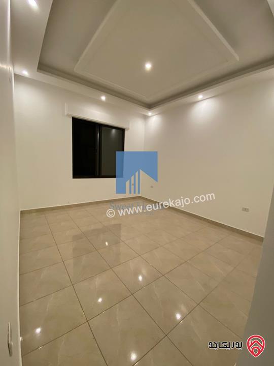 شقة أرضية 210م مع ترسات 170م للبيع في عمان - عرقوب خلدا - قرب خزان ماء (حاووز)