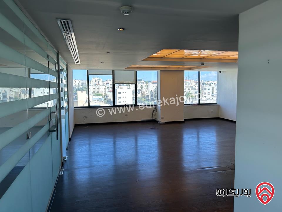 مكتب تجاري مساحة 165م للإيجار في عمان - السابع