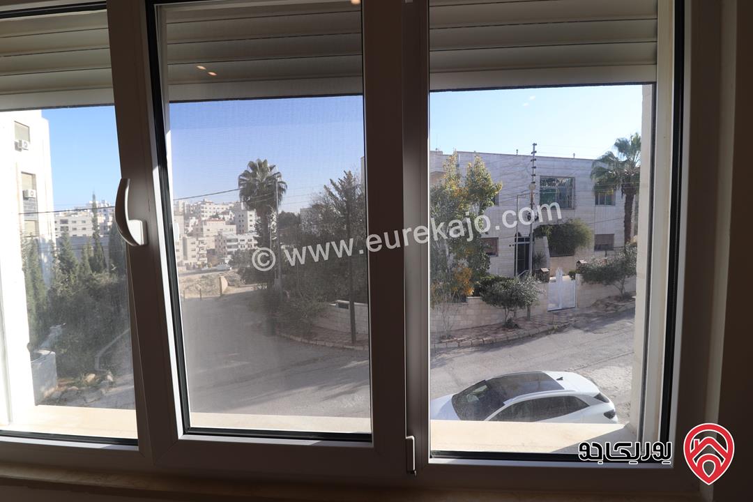 شقة جديدة مساحة 135م طابق ثالث للبيع في عمان - خلدا