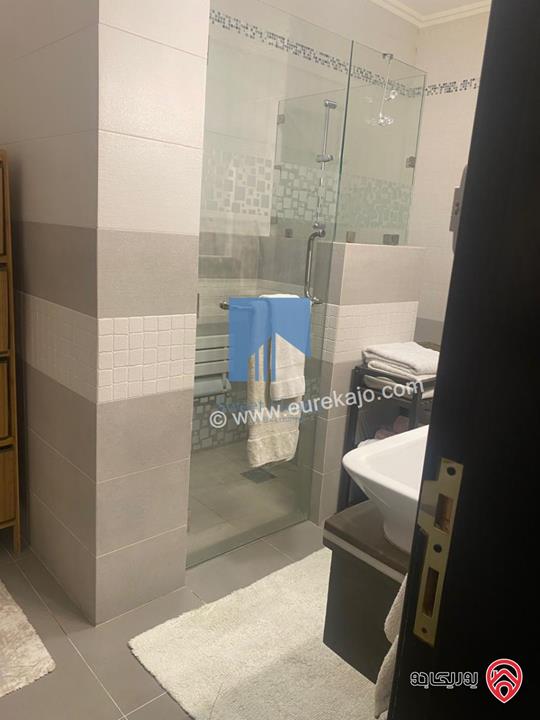 فيلا فاخرة مساحة 750م على ارض 500م للبيع في عمان - دابوق تشطيب سوبر ديلوكس