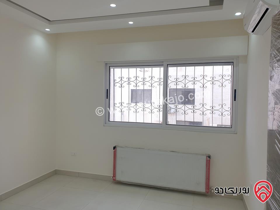 شقة فخمة و جديدة مساحة 180م طابق ثاني للايجار في عمان - الرابية