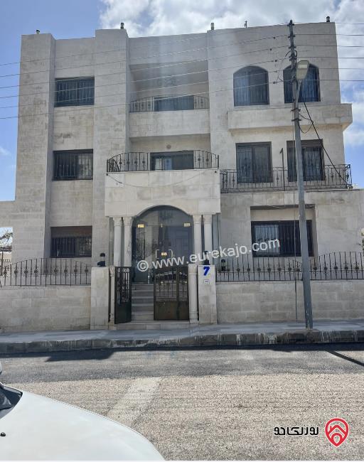 شقة طابقية أرضية مساحة 255 م للايجار في عمان - أبو السوس