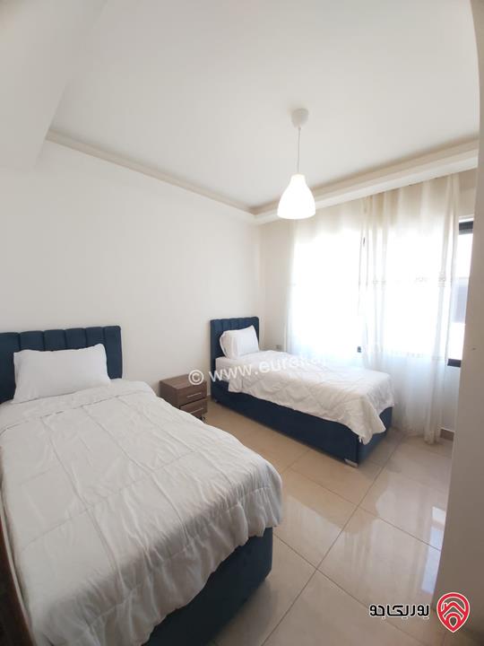 شقة فاخرة مفروشة طابق ثالث مساحة 140م للايجار في عمان - تلاع العلي