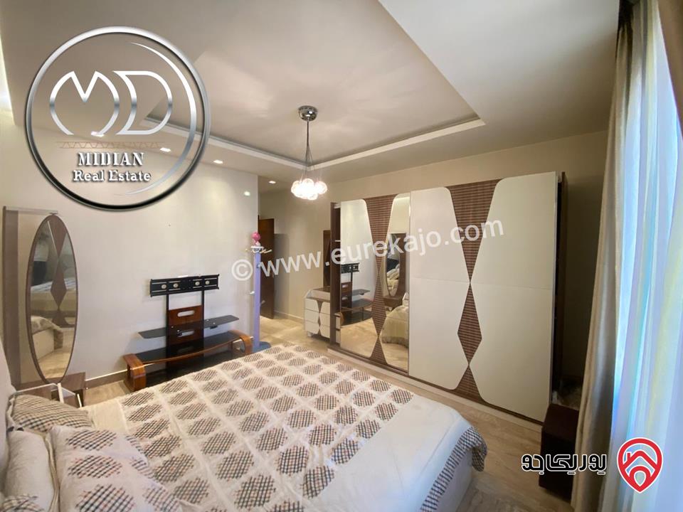 شقة مفروشة طابق أخير مع روف للايجار في عمان - خلدا - العوجانية مساحة 320م مع تراسات تشطيبات ديكورات فاخرة اطلالة جميلة