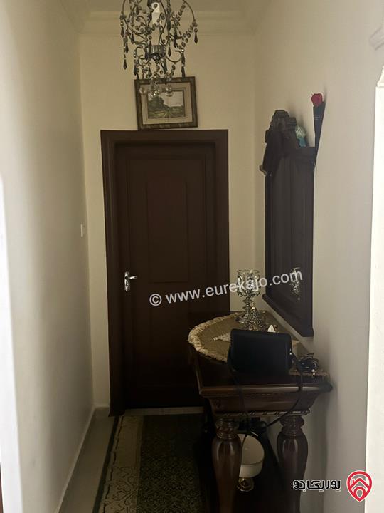 شقة أرضية مساحة 180م للبيع في اربد بالقرب من مركز أمن الشرقي 