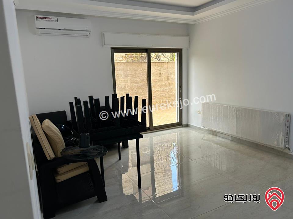 شقة ارضية مساحة 196م داخلي و 70م خارجي للبيع في عمان - ضاحية الامير راشد