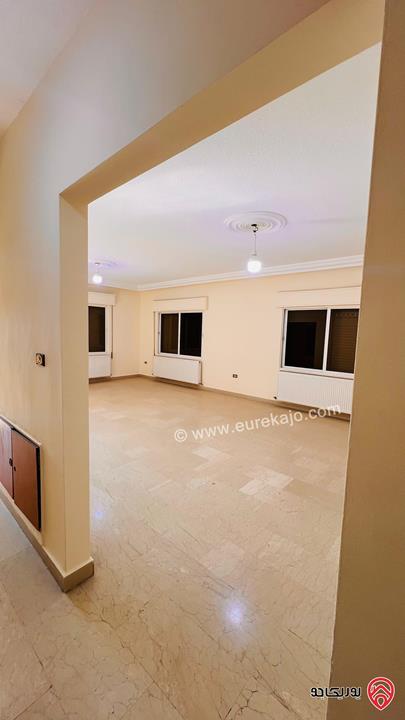 عمارة على أرض 455م للبيع في عمان - أم السماق