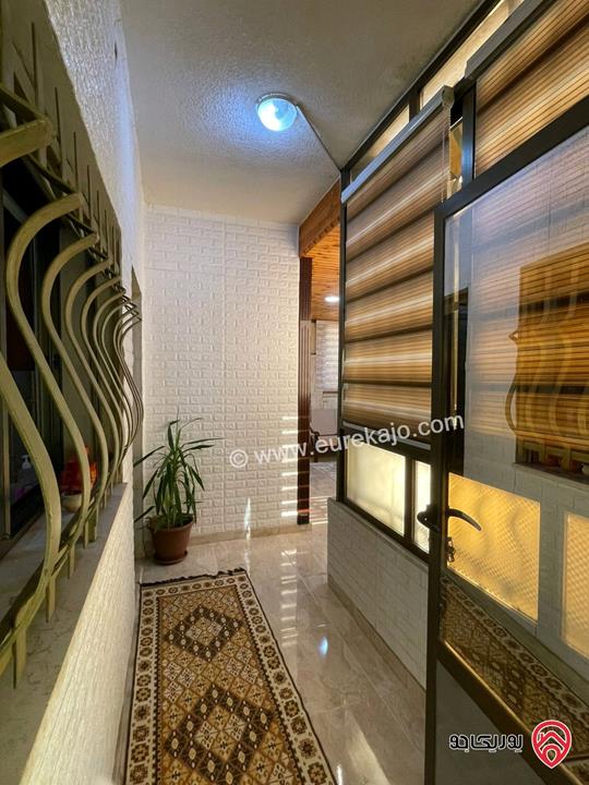 شقة أرضية مساحة 109م داخلي و 50م خارجي للبيع في عمان - الياسمين 